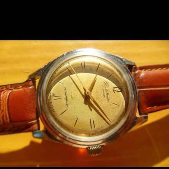 Collectable Vintage 1960's USSR RUSSIA Soviet STOLICHNYE 17 Jewels Manual Watch - Picture 8 of 9